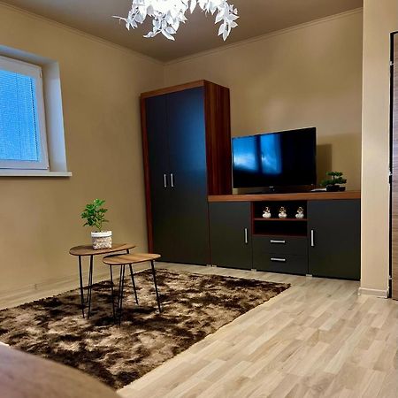 Garzon/ Studio Apartment Sahy Ngoại thất bức ảnh
